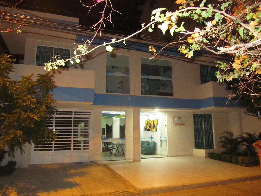 Brizzamar Hotel Santa Marta  Exterior photo